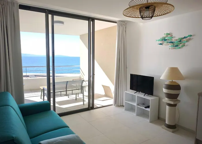 With Sea View And Pool Ideally Located Apartment Ajaccio (Corsica)